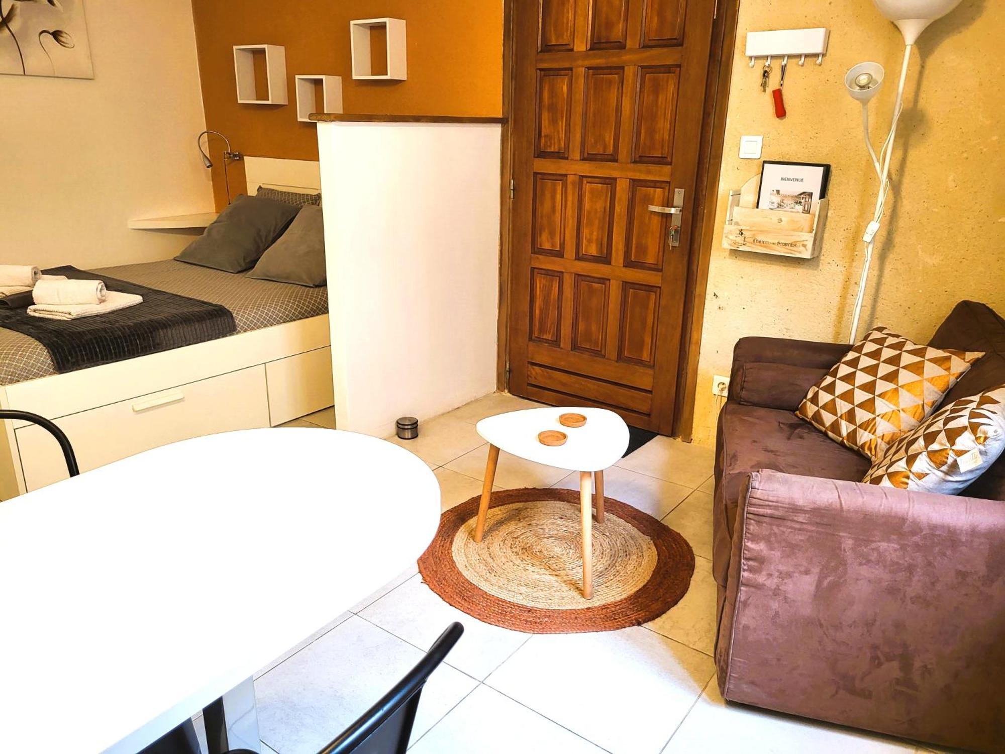 Uzès Ravissant Studio מראה חיצוני תמונה